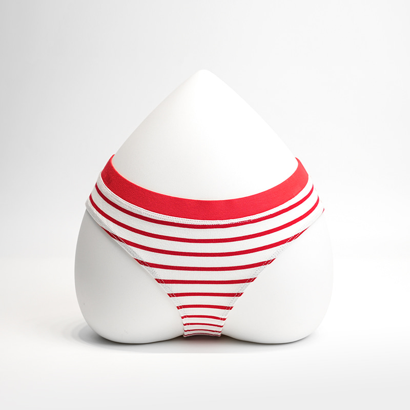 กางเกงในลายทางของผู้หญิง